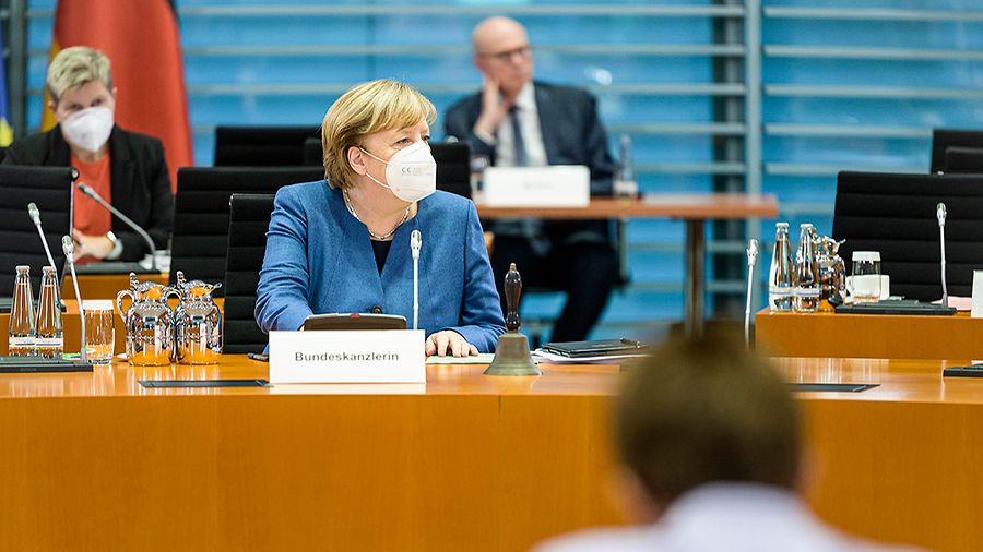 Německá spolková vláda se dívá kriticky na prodlužování provozu jaderných elektráren