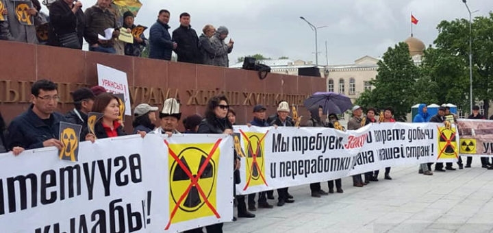 Parlament Kyrgyzstánu rozhodl o zákazu těžby a průzkumu uranových ložisek